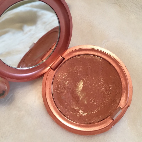 Stila Convertible Color Dual Lip & Cheek Cream - Picture 4 of 8